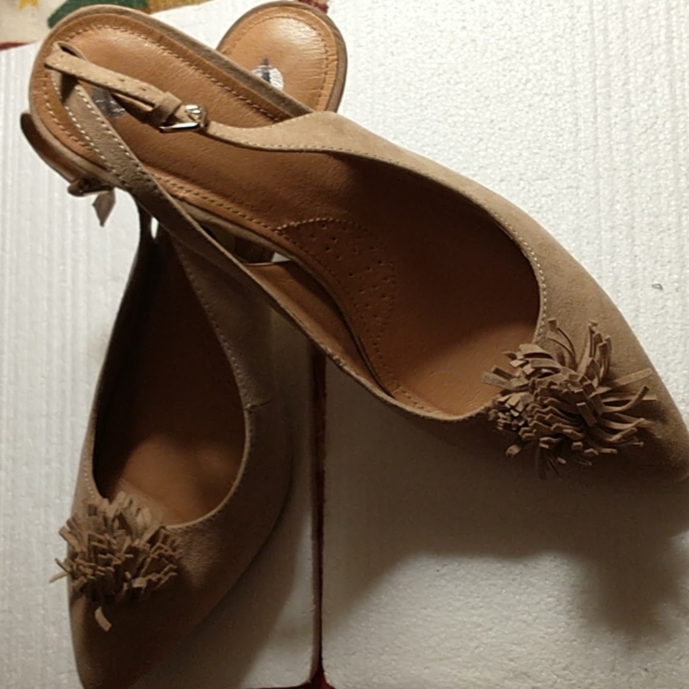 DB nude slip on suede sling back heels Bella W size 9 W